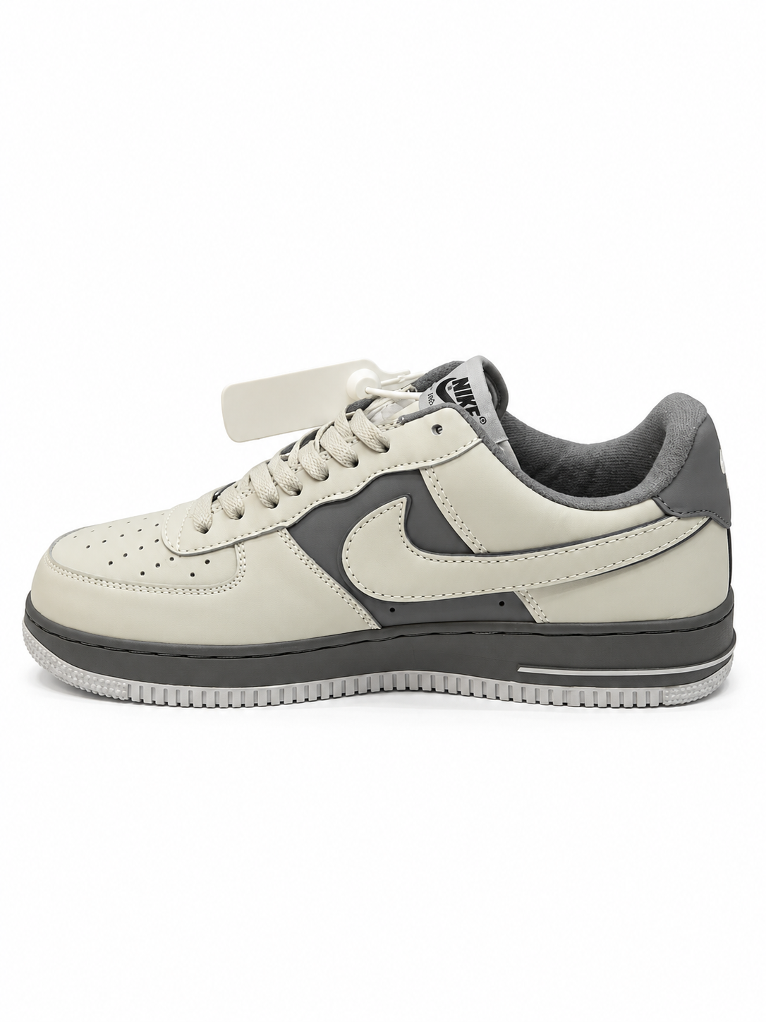 NIKE AIR FORCE