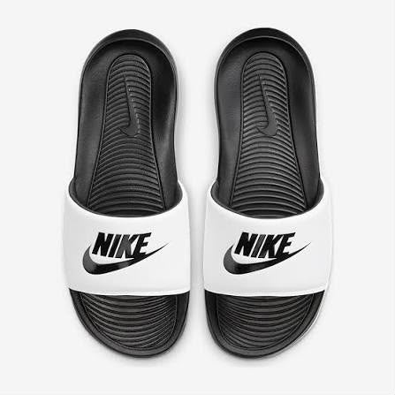 NIKE TECH